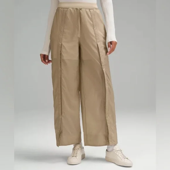 lululemon athletica Tan Wide-Leg Pants - Picture 3 of 6